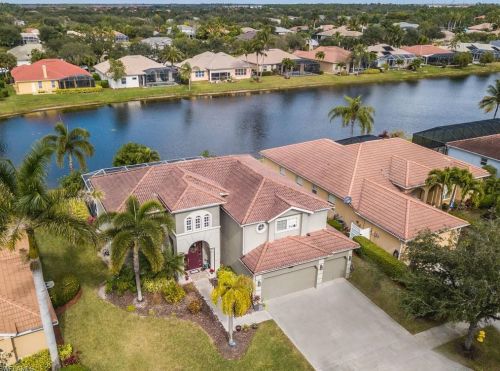 14771 Indigo Lakes Cir, Naples, FL 34119-4825