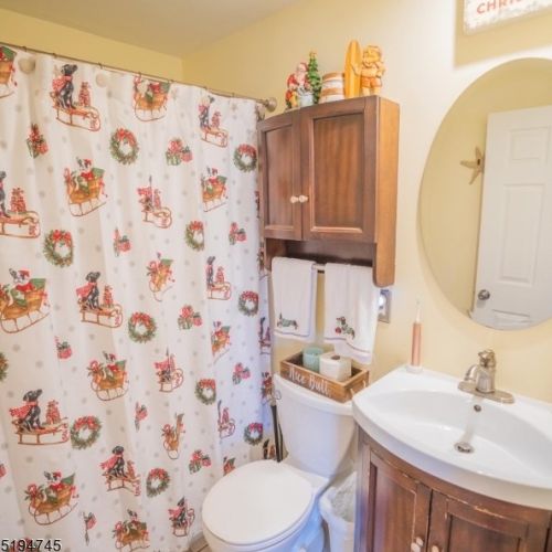 14 Avenue B, Helmetta NJ  08828-1238 exterior