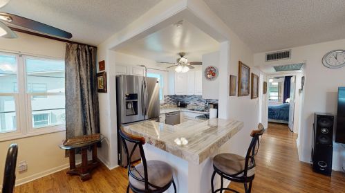 225 Dorchester J, West Palm Beach, FL 33417-1459