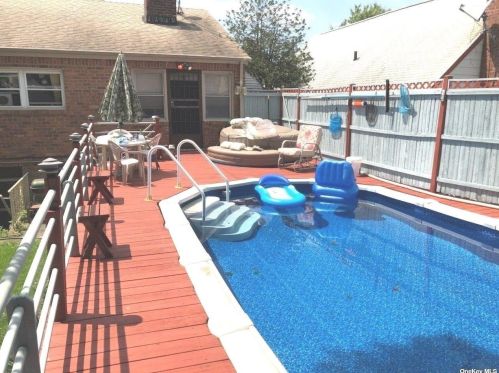 112-55 175th St, Jamaica, NY 11433-5722