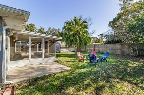 19 Cedar Dr, Davenport FL 33837-9784 exterior