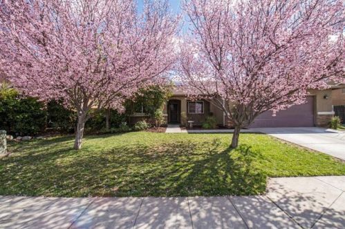 577 Duke Ave, Fresno, CA 93727-5500