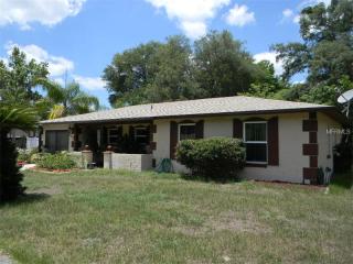 6313 Chalet Ct, Orlando, FL 32818-2236