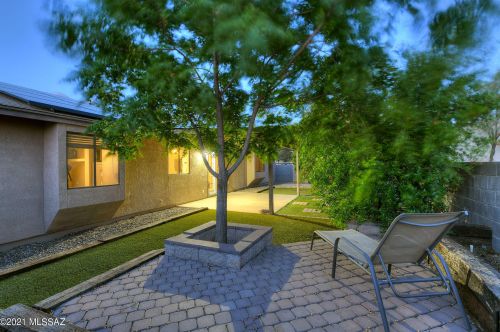 9756 Sherbrooke St, Tucson, AZ 85742-9103