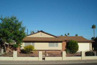 6829 36th Dr, Phoenix, AZ 85041-6123