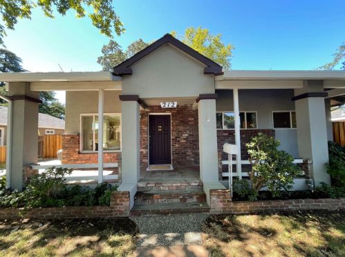 212 Cross St, Woodland CA 95695-4607 exterior