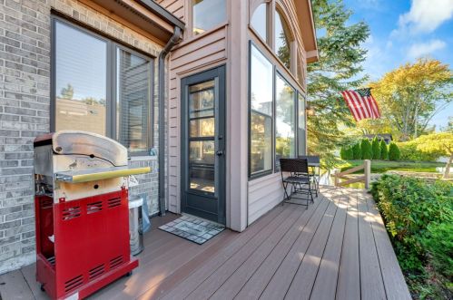 647 Brookside Dr, Crown Point IN  46307-4369 exterior