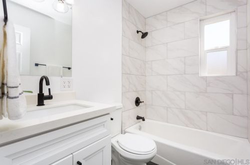 6506 Comly St, San Diego CA 92111-5401 exterior