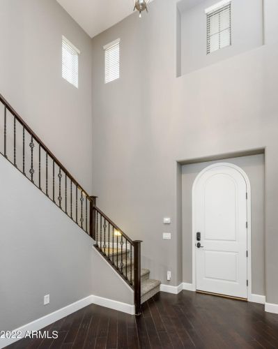 1311 Ponderosa Dr, Gilbert, AZ 85296-7377