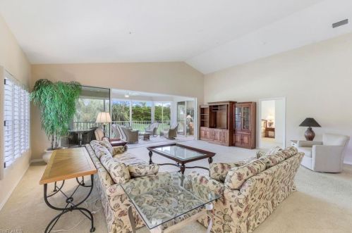 26270 Devonshire Ct, Bonita Springs, FL 34134-1671