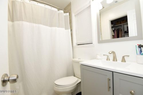 20 Calico Ct, Beaufort SC  29906-8900 exterior