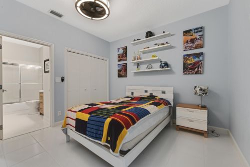 10550 Stonebridge Blvd, Boca Raton FL  33498-2001 exterior