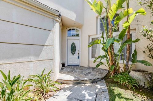 23034 Edenton Pl, Santa Clarita, CA 91354-2019