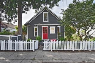 907 63rd St, Seattle, WA 98115-5535