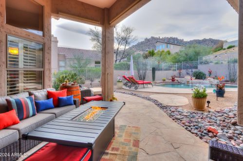 11580 Desert Holly Dr, Scottsdale, AZ 85255-8248