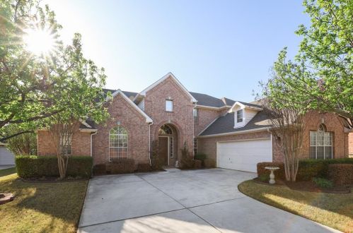 5117 Par Dr, Lewisville, TX 75028-1658