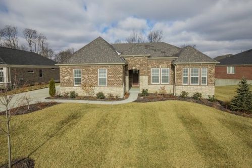 11145 War Admiral Dr, Hamilton KY  41091 exterior