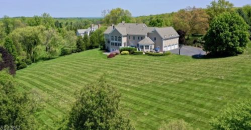 117 Ballantine Rd, Bernardsville, NJ 07924-1601