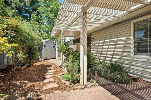 24 Noyo Ct, Chico CA  95973-7668 exterior
