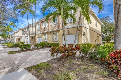 444 Capistrano Dr, West Palm Beach, FL 33410-4300