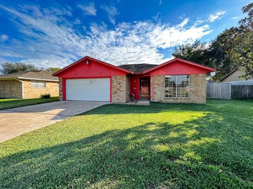 409 28th Ave, Texas City, TX 77590-4210