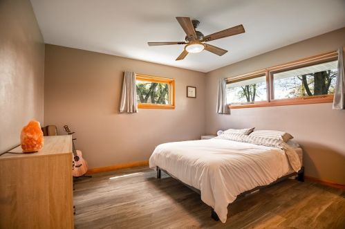 12 Redwood Dr, Greenville PA  16125-1130 exterior