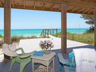 3210 Casey Key Rd, Nokomis, FL 34275-3392