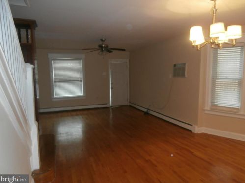 231 Commonwealth Ave, Trenton NJ 08629-2622 exterior