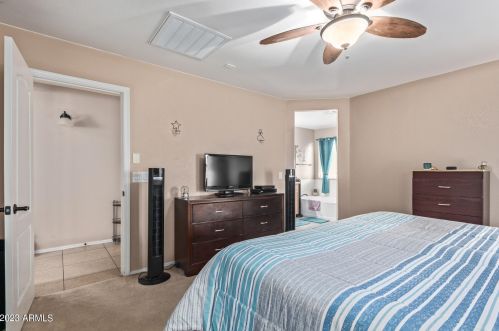 967 Leslie Ave, San Tan Valley AZ  85140-4439 exterior