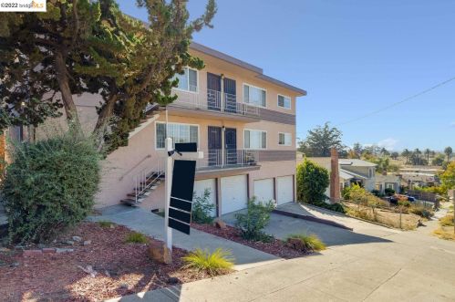 3572 65th Ave, Oakland, CA 94605-2112