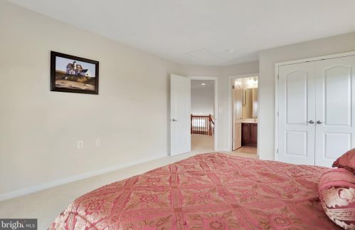 315 Lewis Washington Dr, Charles Town WV  25414-5666 exterior