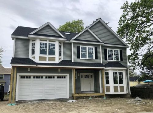 30 Canal St, Winchester, MA 01890-1505