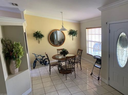 1404 Acacia Ave, Lehigh Acres, FL 33972-8615