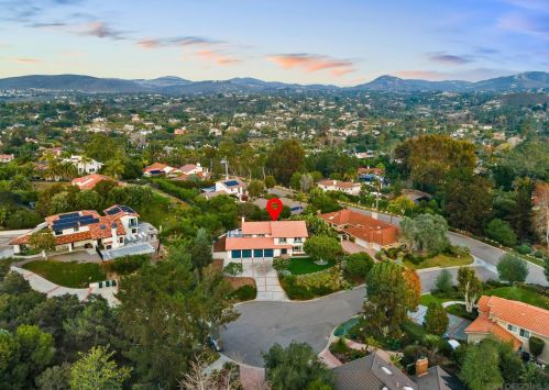 2216 Silver Peak Pl, Encinitas CA  92024-3145 exterior