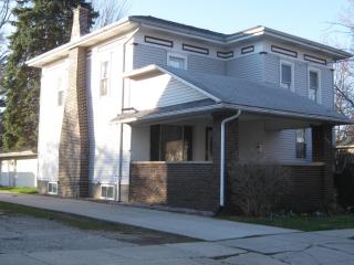 117 Smith St, Hicksville, OH 43526-1039