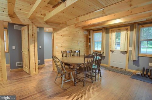 457 Royer Rd, Paradise Park, PA 17068-8231