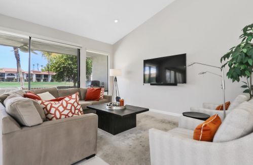 22 Barcelona Dr, Rancho Mirage, CA 92270-4621