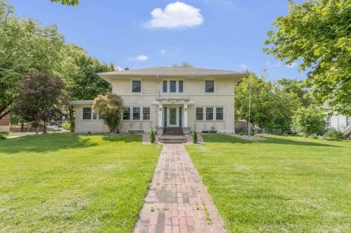 128 Ashland Ave, Green Bay, WI 54303-2817