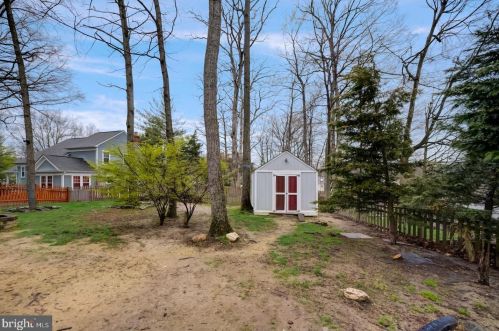 3517 Soffit Pl, Woodbridge VA  22192-5213 exterior