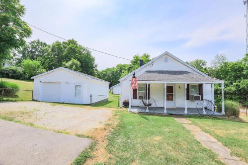 7355 Shaker Rd, Franklin, OH 45005-2560