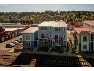 2950 Expedition Ln, Tongue Point OR  97103-1010 exterior