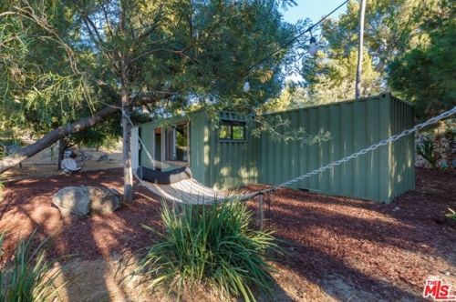 2440 Minard Rd, Topanga CA  90290-3402 exterior