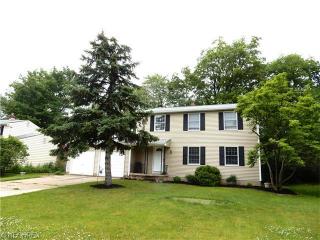 3255 Potomac Dr, Brunswick, OH 44212-3144