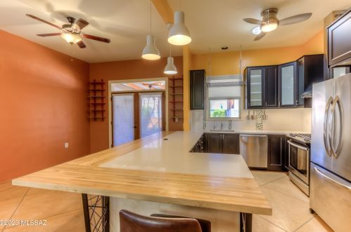 478 Downtown St, Tucson, AZ 85701-2862