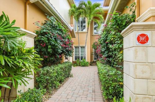 2311 Tradition Way, Naples, FL 34105-3095