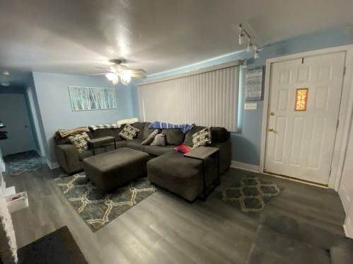245 Davies St, New Kensington, PA 15068-3403