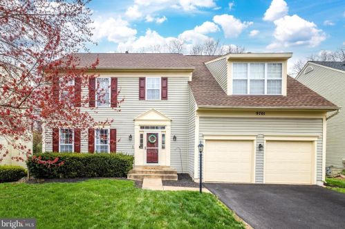 9701 Granary Pl, Bristow, VA 20136-1229