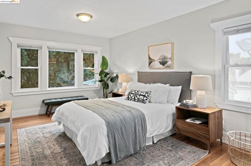 5333 El Camile Ave, Oakland CA  94619-3210 exterior