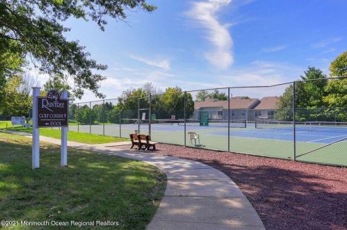 251 Tulip Ln, East Freehold NJ  07728-4033 exterior