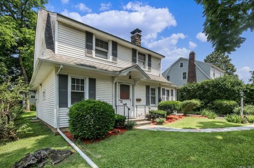 68 Mckinley Ave, White Plains NY  10606-1618 exterior